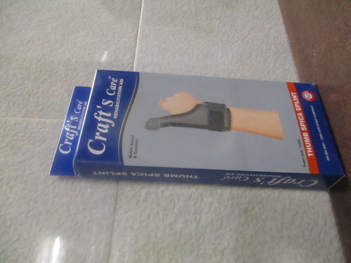 THUMB SPICA SUPPORT