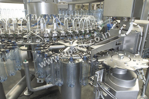 Bottle Rinsing Machine By UNIQUE PACKAGING MACHINES