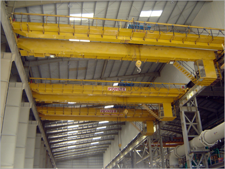 Double Girder Overhead Cranes Application: Storage Yard