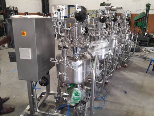 Pharmaceutical Lvp Manufacturing Plant Capacity: 50-10000 Ton/Day