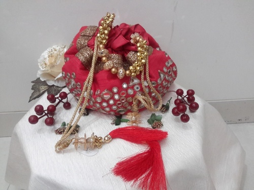Red Mirrior Potli