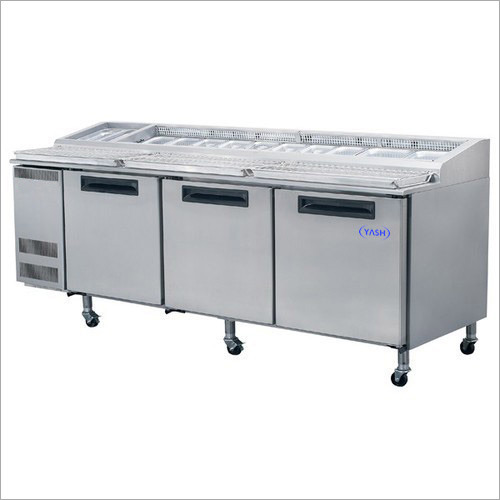 Pizza Preparation Counter