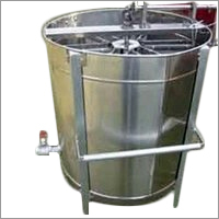 Honey Extractor Machine