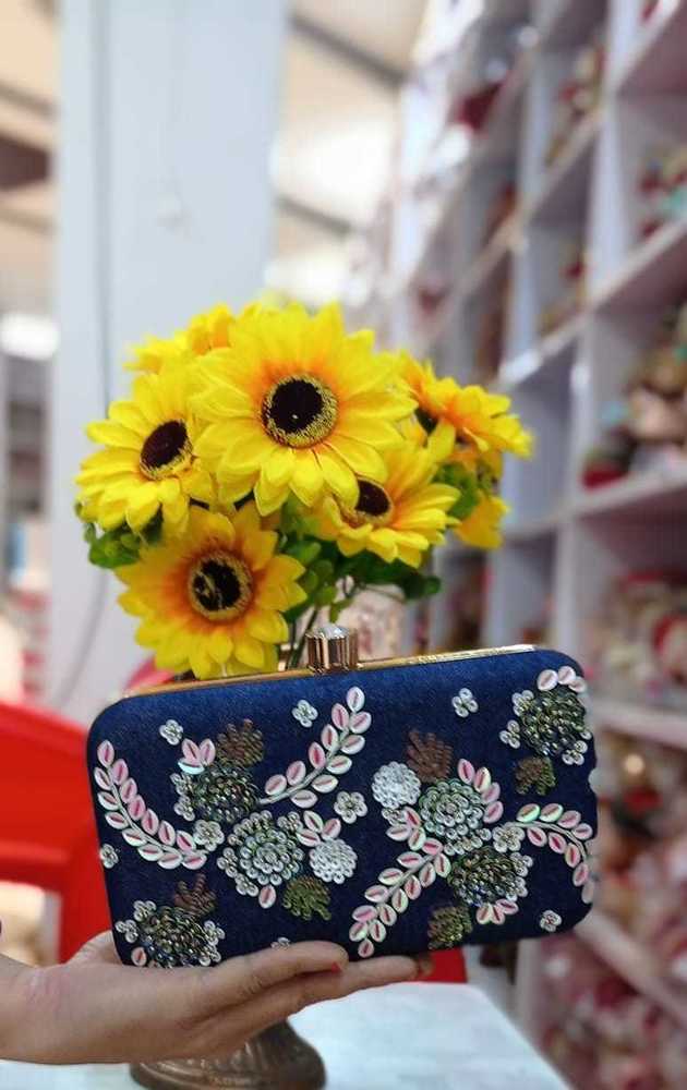 Women'S Blue Partywear Clutch Design: Latest