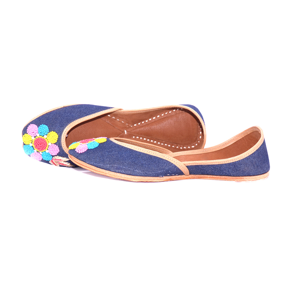 Punjabi Jutti Blue Color With Flower Work For Woman Heel Size: Flat