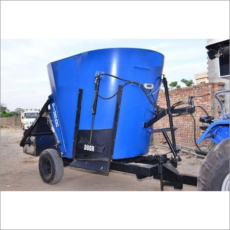 Total Mix Ration Machine