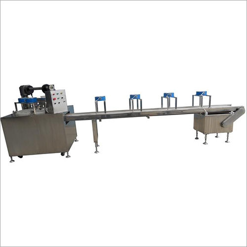 Shaped Molding Machine