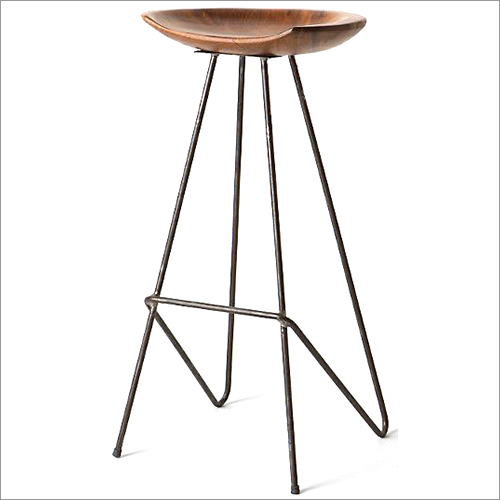 Iron Rod Bar Stool with Wooden Seat