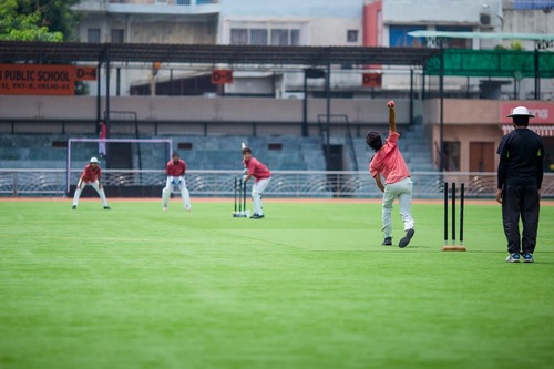 Cricket Flooring Cover - Polypropylene 20-50mm Thickness Square Shape | Wear-Resistant Heat Insulation Non-Slip Surface