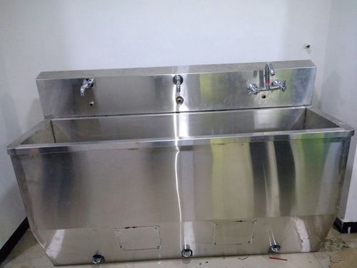 HOSPITAL SCRUB SINK