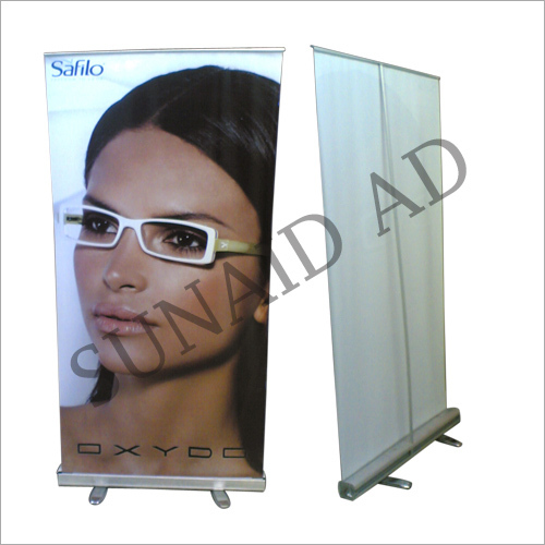 Banner Standee