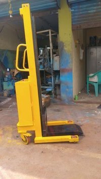 Rust Proof Portable Electric Stacker