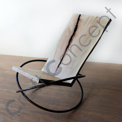 Round Wheel Base Iron Chair No Assembly Required