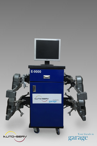 Computer Wheel Alignment Machine