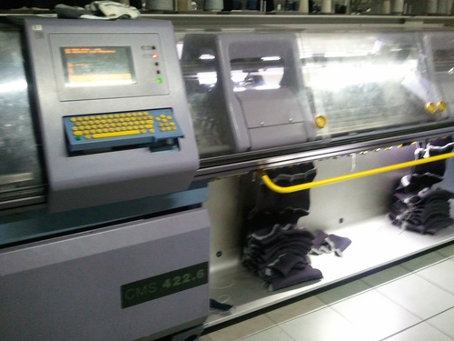 USED STOLL FLAT KNITTING MACHINES