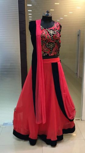 Embroiderer Crop Top Salwar Suit