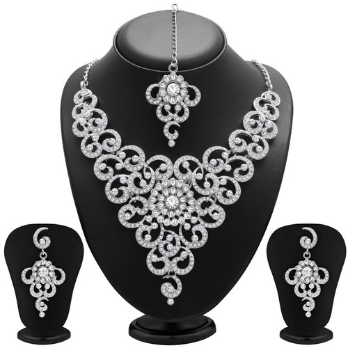 Classic Rhodium Plated Ad Necklace Set Gender: Children