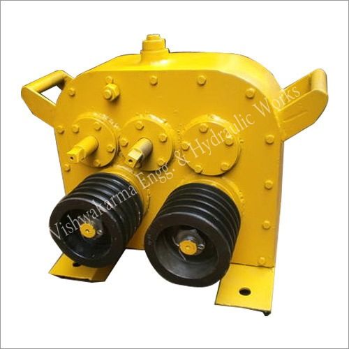 Yellow Cast Iron Sagging Winch