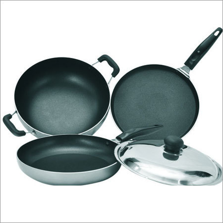 Elite Non Stick 4 Pcs Gift Set Interior Coating: Greblon ( 2 Layer )
