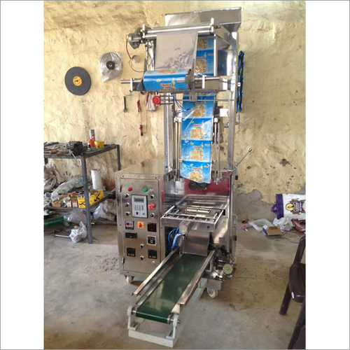Automatic Pouch Packing Machine