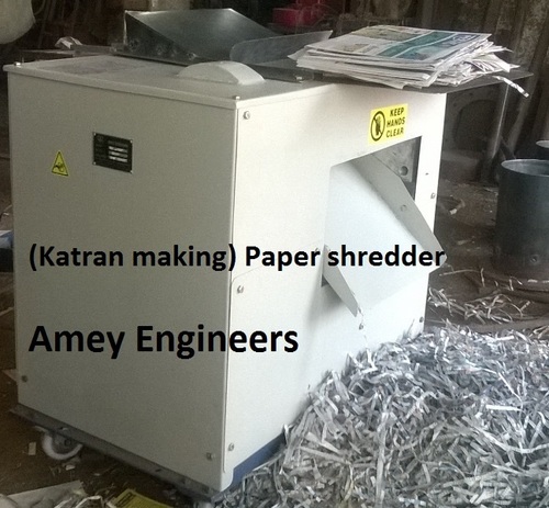 Newspaper Katran(Paper) Shredder For Fruit Packaging. Bin Capacity: 100 Liter (L)