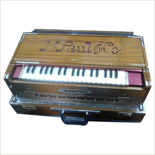 Wooden Frame Harmonium