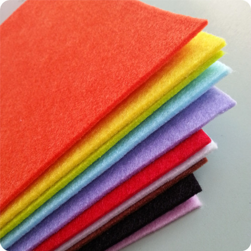 Thermal bonded polyester multi colour felt