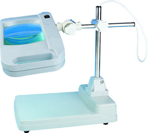 Magnifying Glass Upto 10X