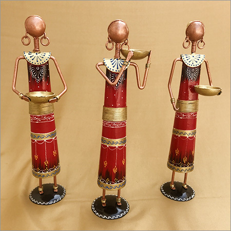 Iron Women Statue Handicraft
