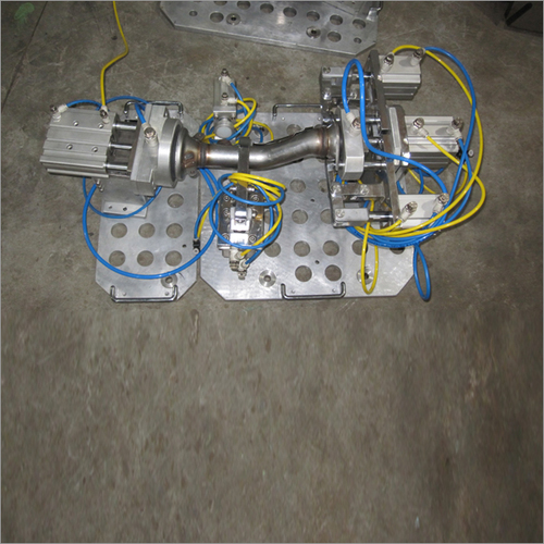 Water Leak Fixture