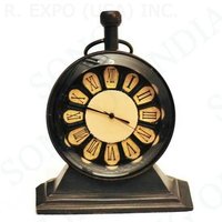 Black Antique Wooden Table Clock