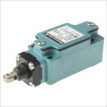Limit Switches - Metallic Body, 220-240 Volt, 50-60 MHz | Shock & Vibration Resistant, Ideal for Industrial Environments