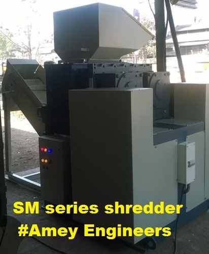 Scrap Sheet Metal Shredder Bin Capacity: 150-180 Liter (L)