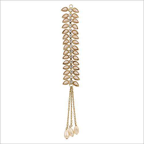 Kurtis Brooches