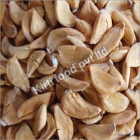 Dehydrated Garlic Flakes - Sliced, Brown Color, A Grade, Whole Vegetable Part, Dried Variety, Long-lasting Flavor Boost For Recipes