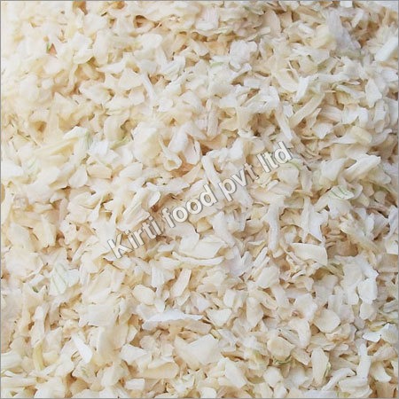 Dehydrated WHITE ONION MINCED By KIRTI FOODS PVT. LTD.