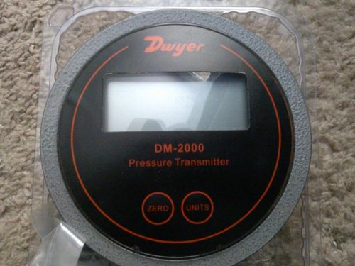 Dwyer DM-2005-LCD Pressure Transmitter