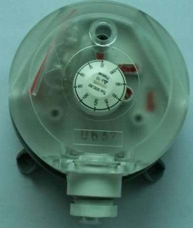 Dwyer ADPS-07-2-N Adjustable Differential Pressure Switch