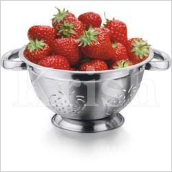 SS Deep Colander Strawberry Punch