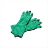 A Non Acidic Soft Universal Cleaner