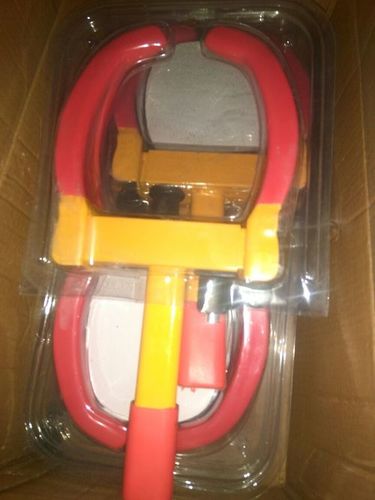 Car Wheel Clamps / Wheel Locks
