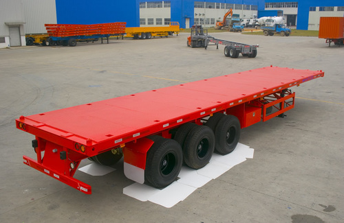 Flatbed Trailer - Iron Material, For Truck and Industrial Trolley Use | Heavy-Duty, Versatile Design
