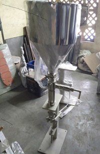 Manual Paste Filling Machine