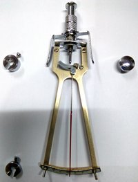 SCHIOTZ TONOMETER