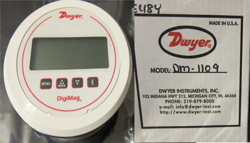 Dwyer USA DM-1109 DigiMag Digital Pressure Gauge