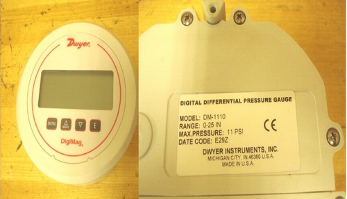 Dwyer USA DM-1110 Digi Mag Digital Pressure Gage With Range of 0 to 25 in w.c