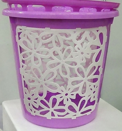 Laundry Basket with Lid