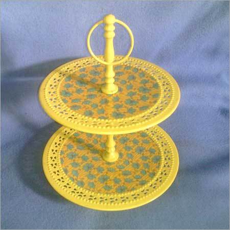 designed iron candle stand