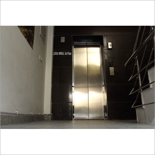 Commercial Lifts