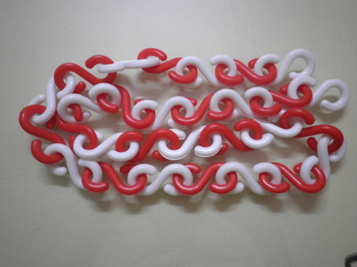 Traffic Safety Cones with Plastic Chains & Hooks